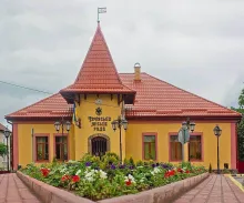 ТЯЧІВСЬКА МІСЬКА РАДА ЗАКАРПАТСЬКОЇ ОБЛАСТІ логотип (ЄДРПОУ 04053766)