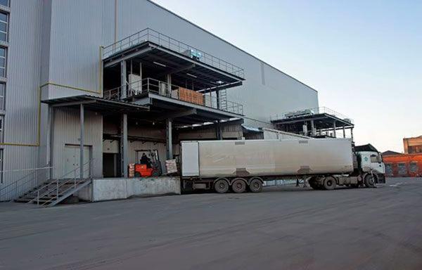 Warehouse processing of products