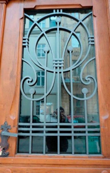 Декоративні елементи на вікна