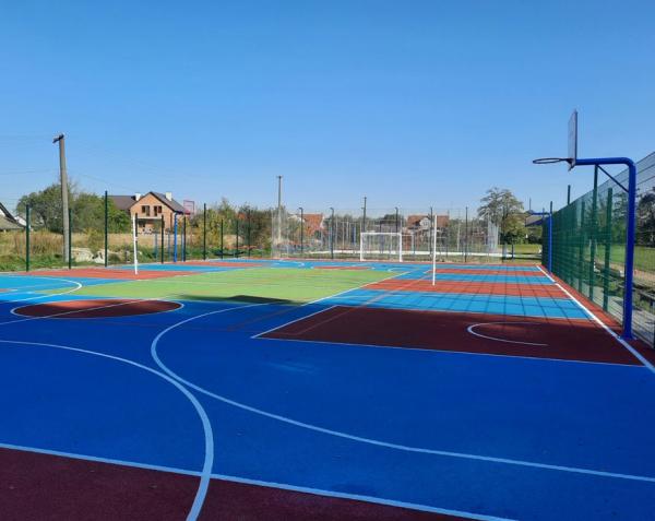 Coverings for sports complexes