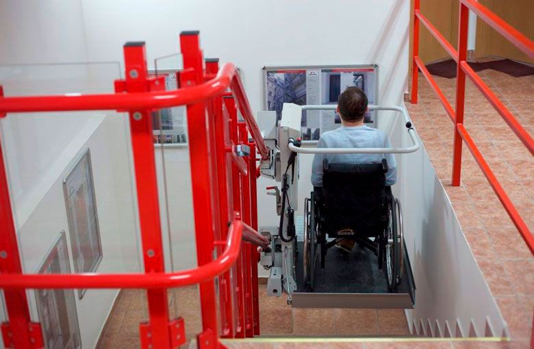 Платформа для інвалідів