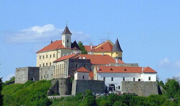 Замок Паланок, Мукачево, Закарпатская обл.