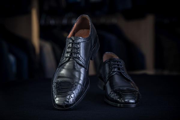 Male shoes