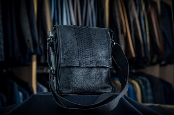 Men’s organizer