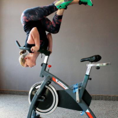 SPINBIKE-FIT. CARDIO INTENSIVE SPINBIKE-FIT. CARDIO INTENSIVE