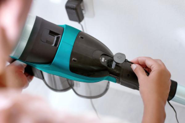 REPAIR OF CORDLESS VACUUM CLEANERS REPAIR OF CORDLESS VACUUM CLEANERS