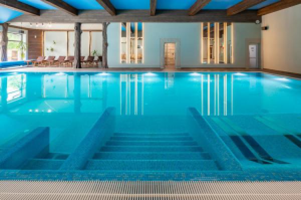 SWIMMING POOL IN THE CARPATHIANS