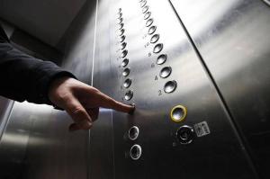 INSTALLATION OF A DISPATCH SYSTEM IN THE ELEVATOR
