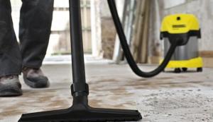 PROFESSIONAL CLEANING OF MEDICAL INSTITUTIONS