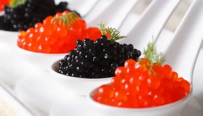 Червона й чорна ікра